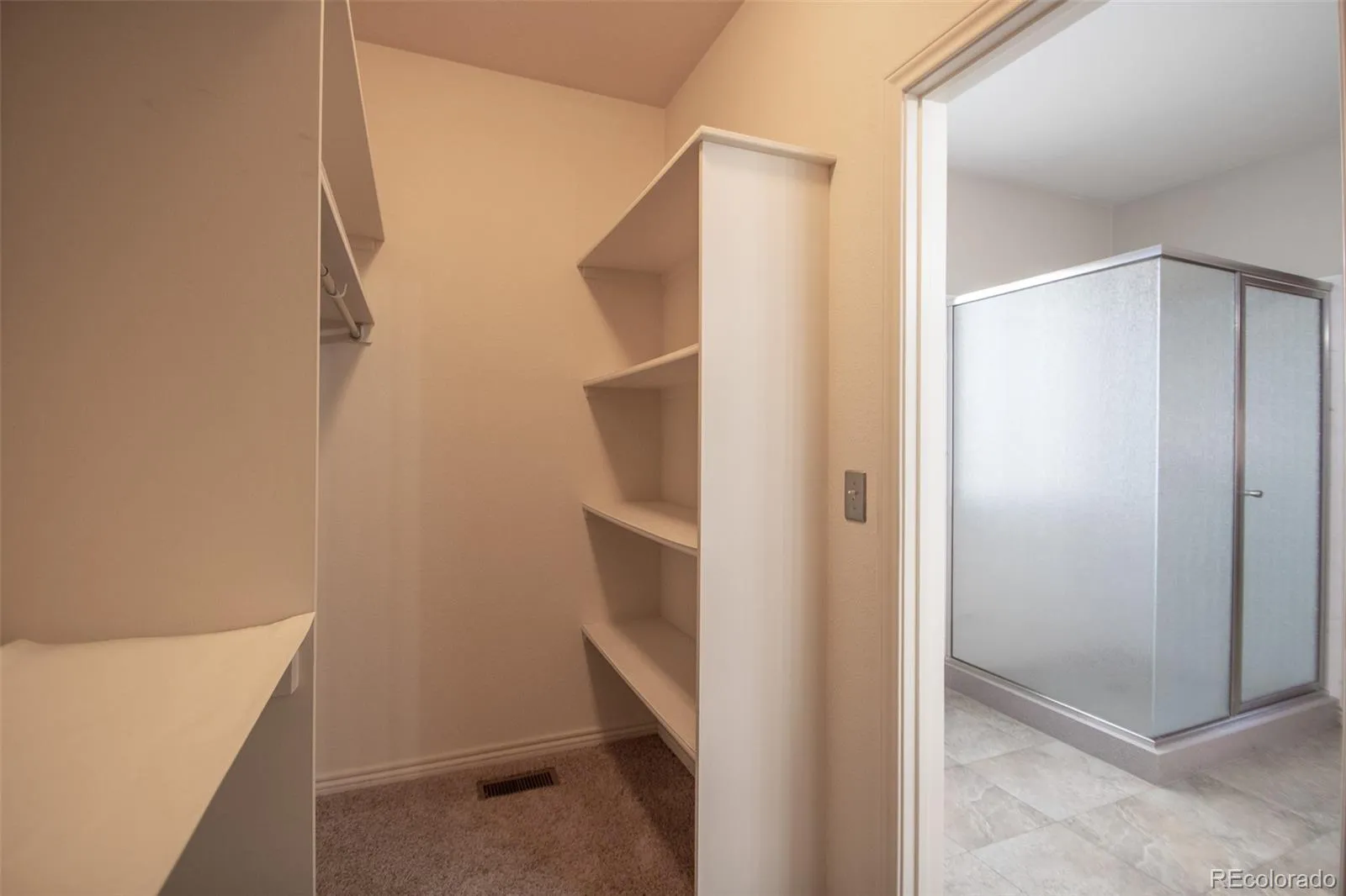 Brighton, Colorado 80601, United States, 3 Bedrooms Bedrooms, ,3 BathroomsBathrooms,Residential,Active,247371