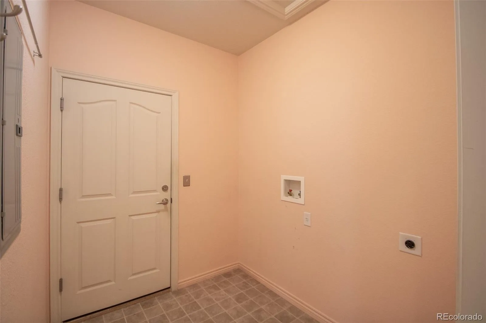 Brighton, Colorado 80601, United States, 3 Bedrooms Bedrooms, ,3 BathroomsBathrooms,Residential,Active,247371