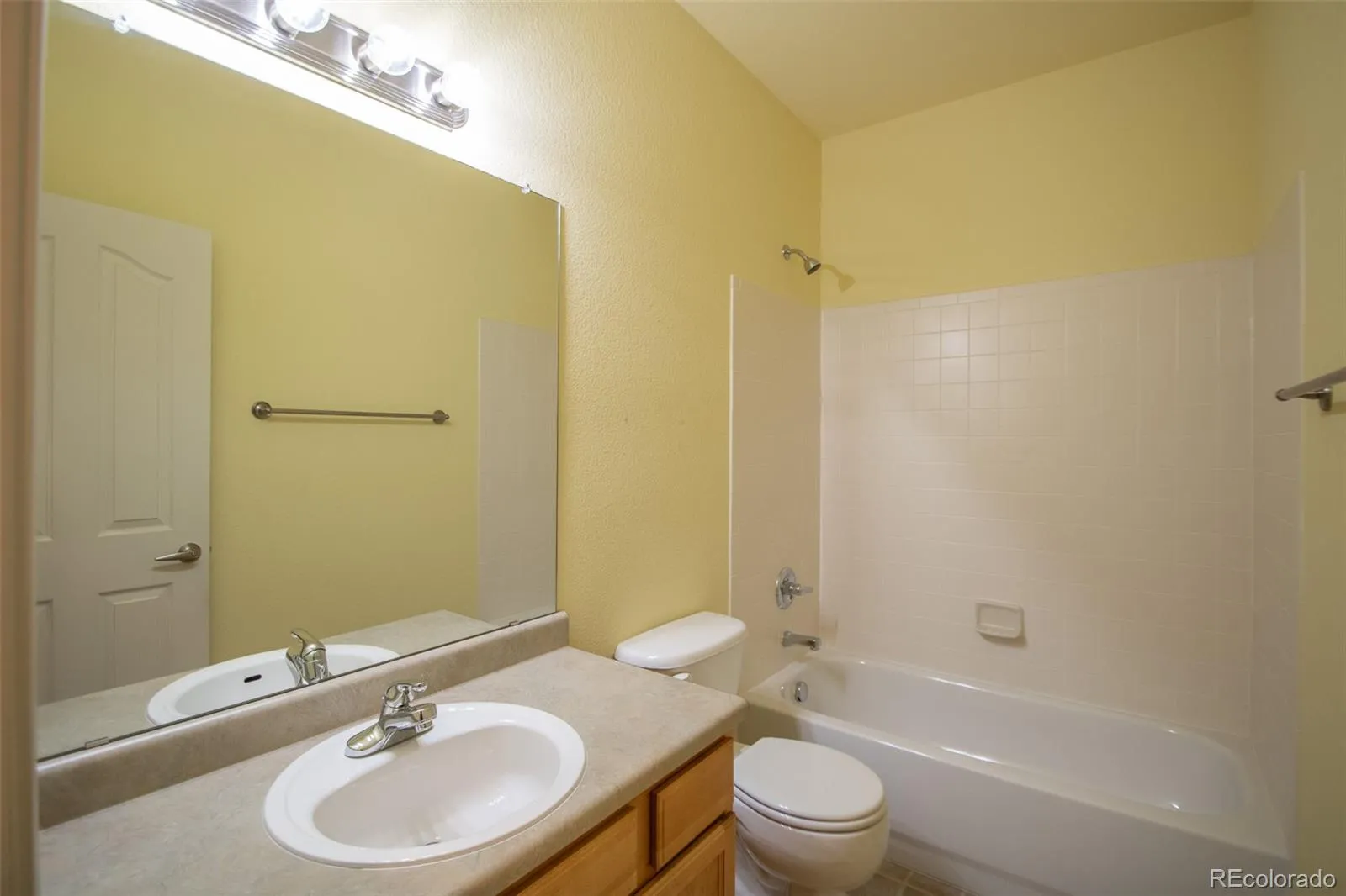 Brighton, Colorado 80601, United States, 3 Bedrooms Bedrooms, ,3 BathroomsBathrooms,Residential,Active,247371