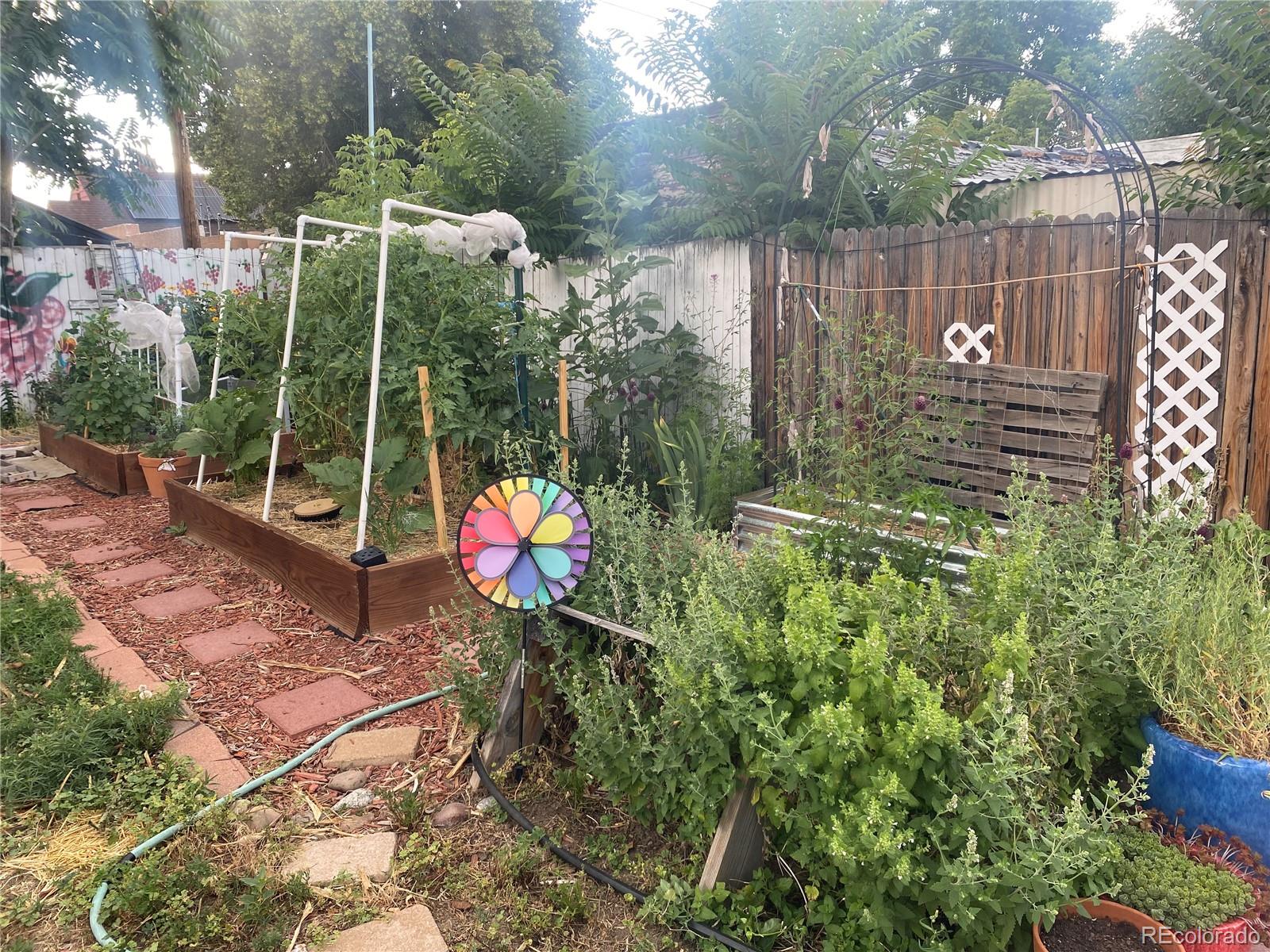 3501 Sheridan Boulevard