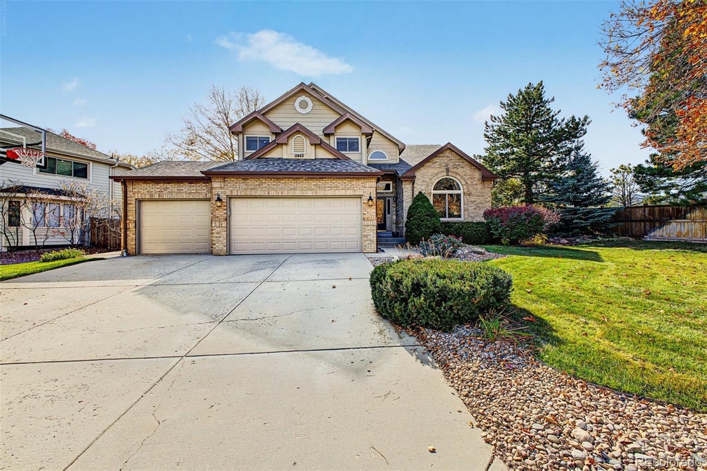 Photo of 11442 W Roxbury Place, Littleton, CO 80127 (MLS # 8164172)
