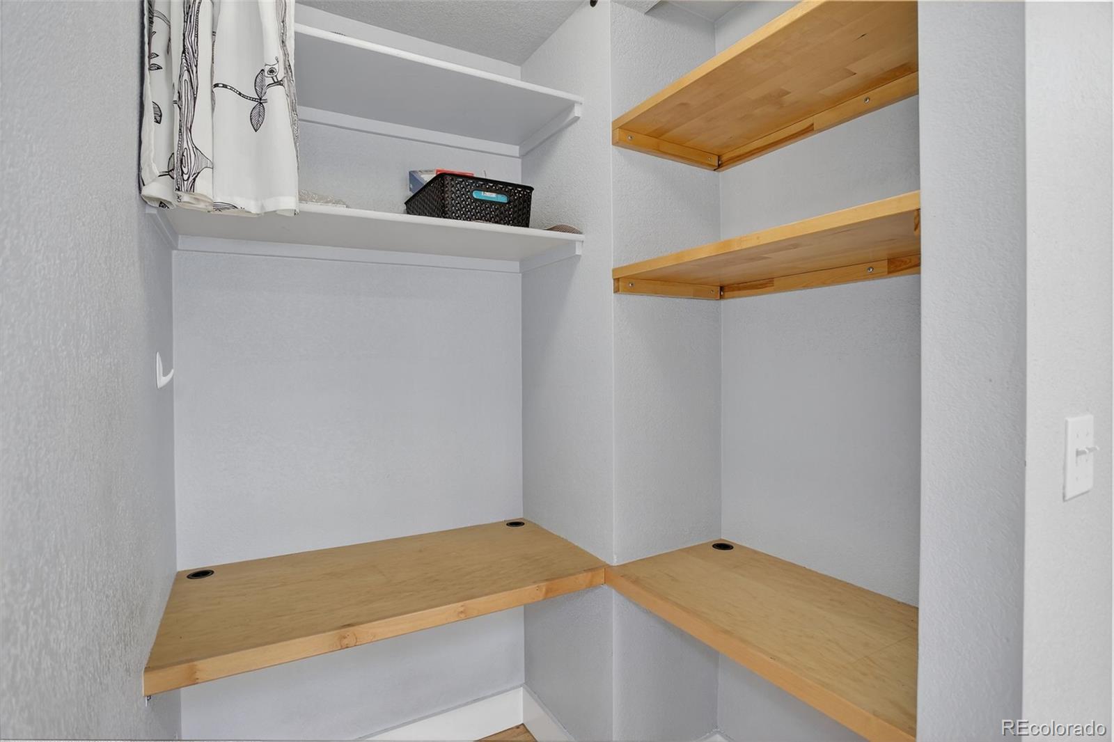 1203 6th Street 1203