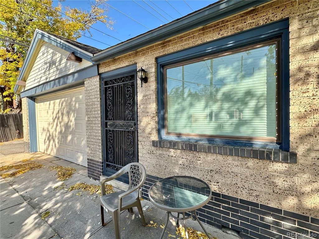 Photo of 801 Harrison Street, Denver, CO 80206 (MLS # 6313343)