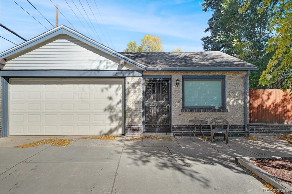 Photo of 801 Harrison Street, Denver, CO 80206 (MLS # 6313343)