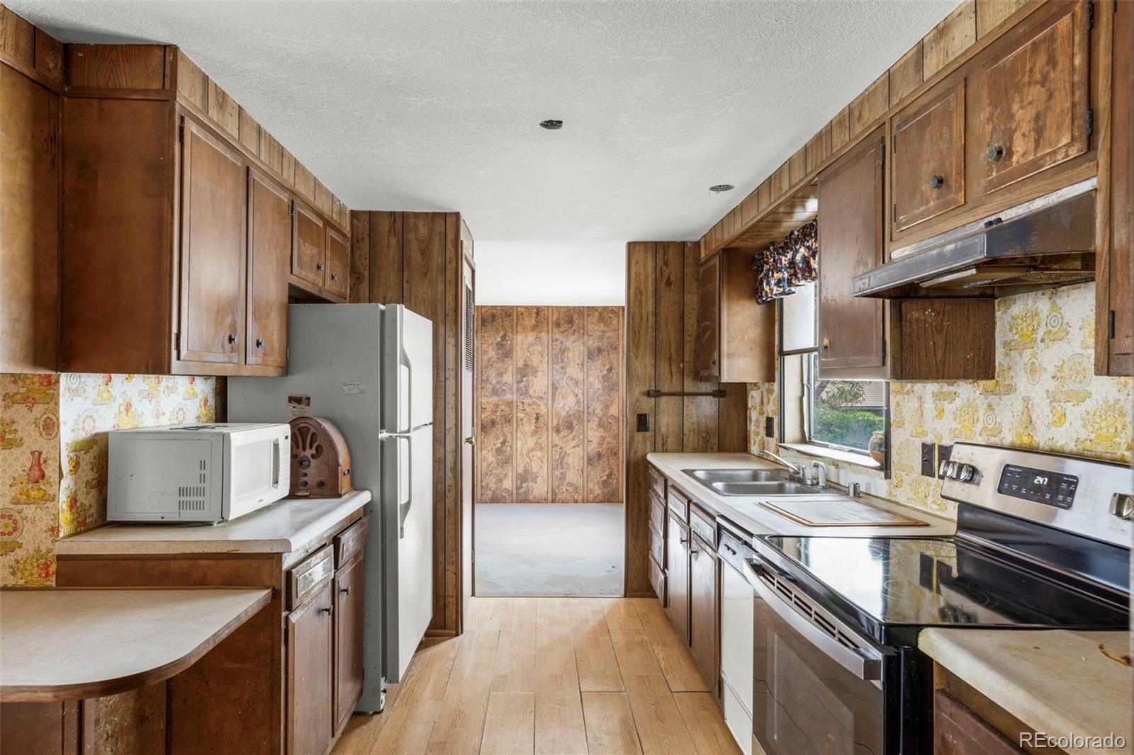 205 N Murray