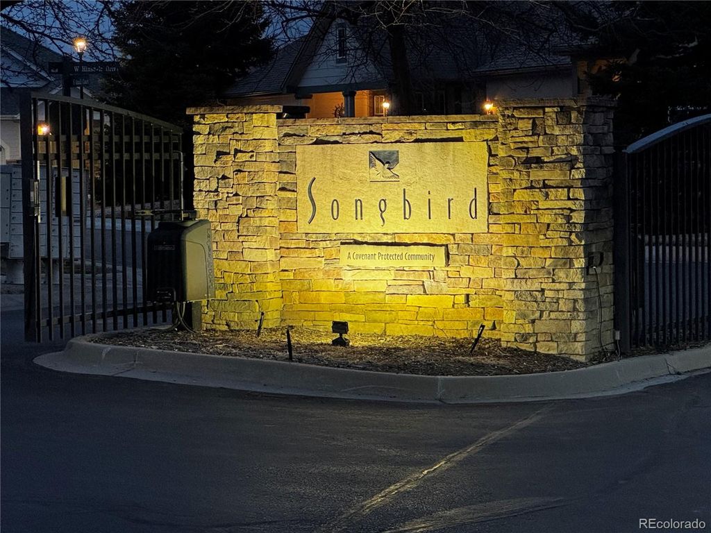 Photo of 7317 S Quail Court, Littleton, CO 80127 (MLS # 1971566)