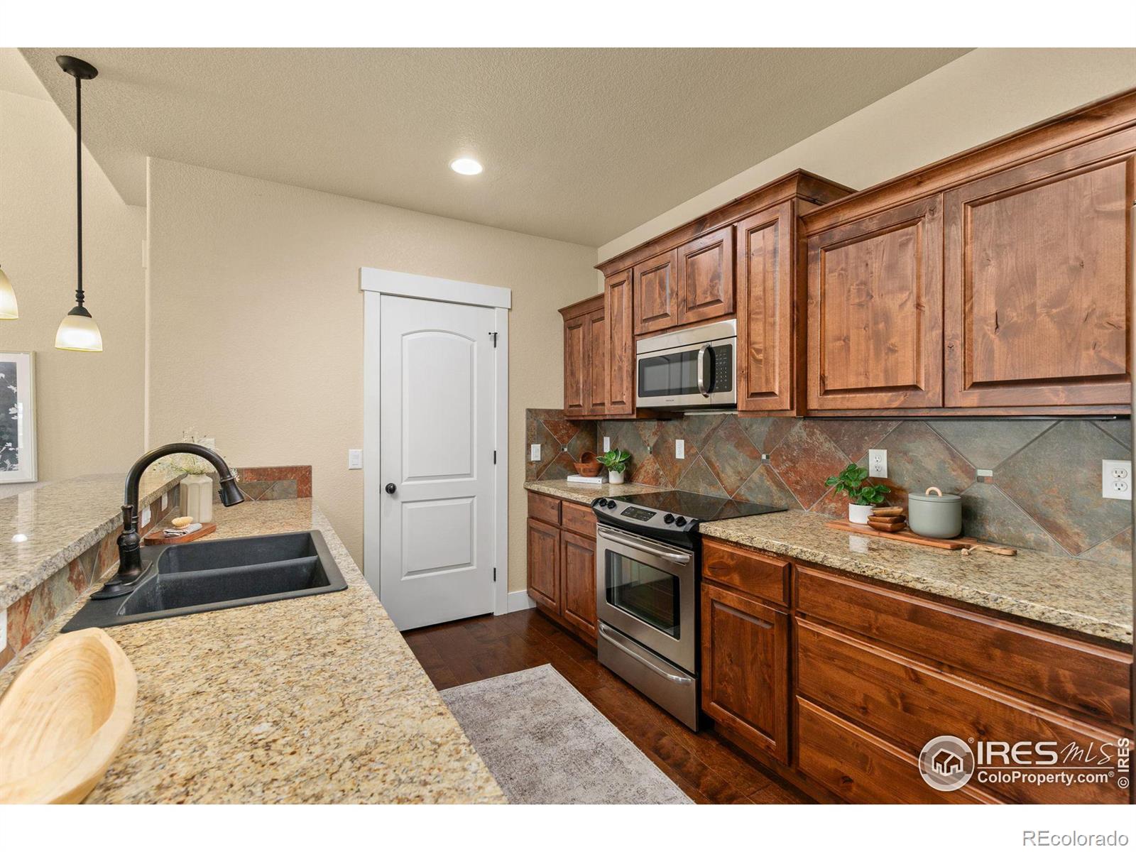 5850 Dripping Rock Lane D201, Fort Collins, CO, 80528 3 5850 Dripping Rock Lane D201