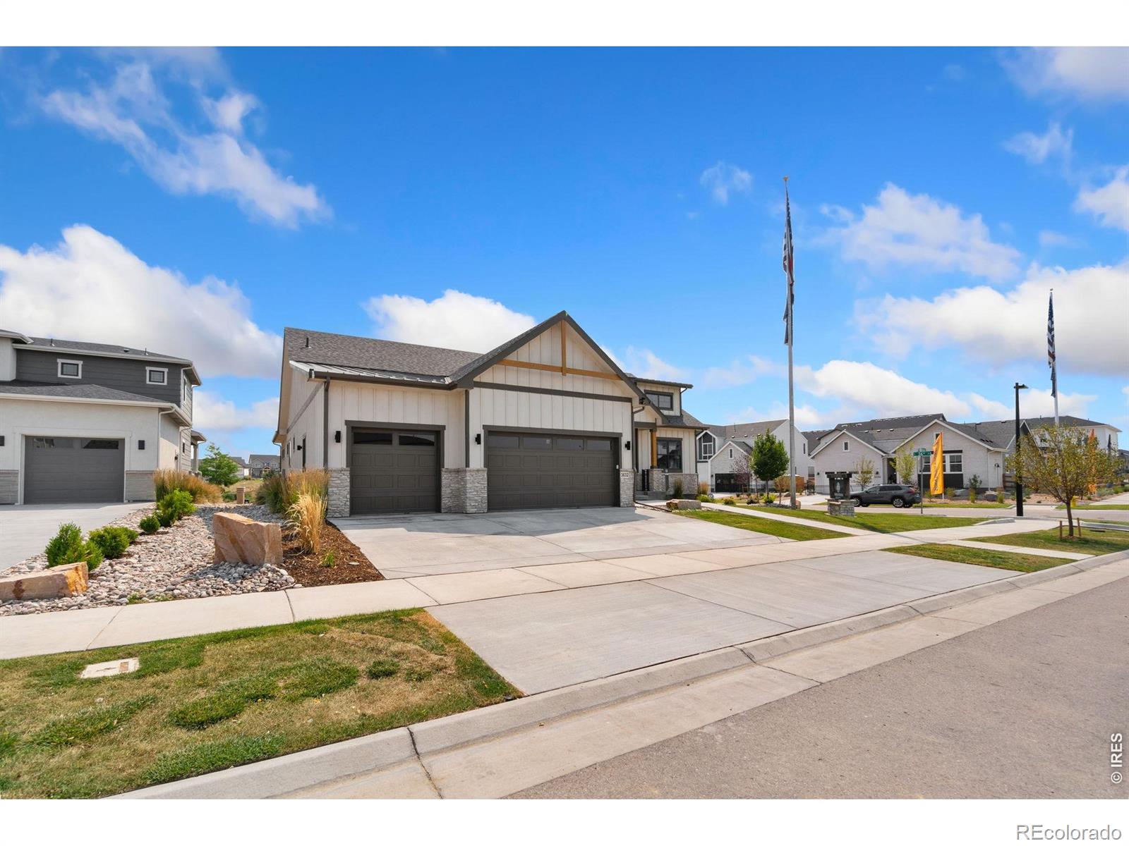 3632 N Buchanan Court