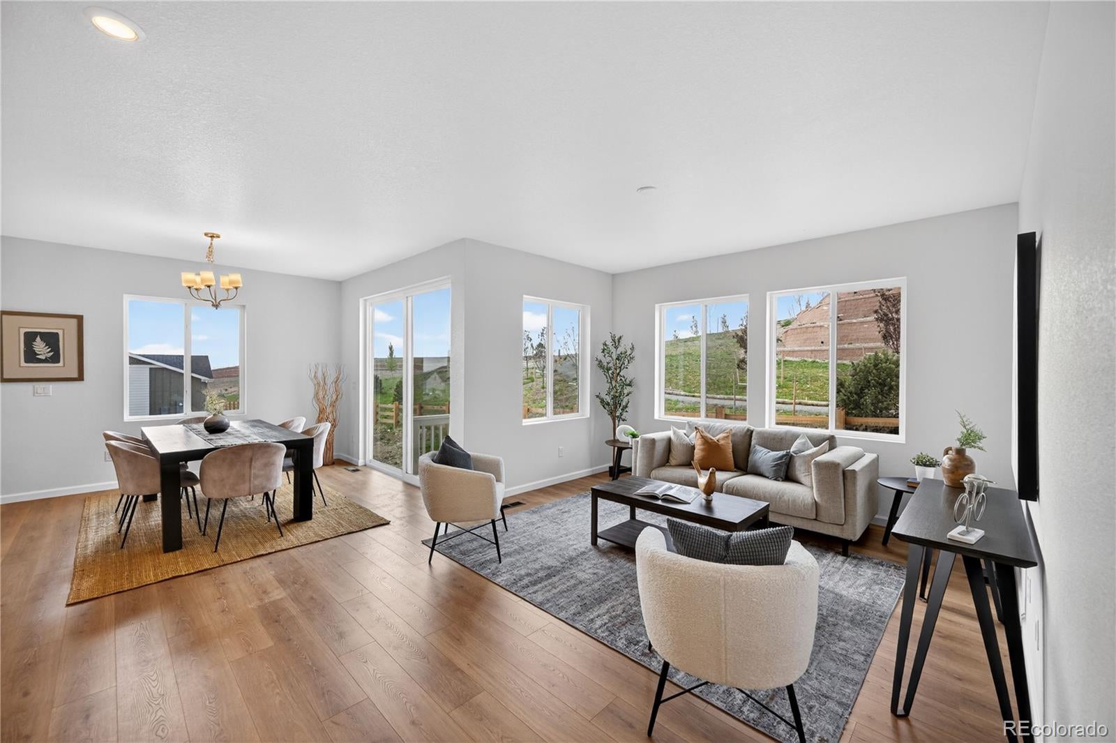 17106 W 92nd Loop
