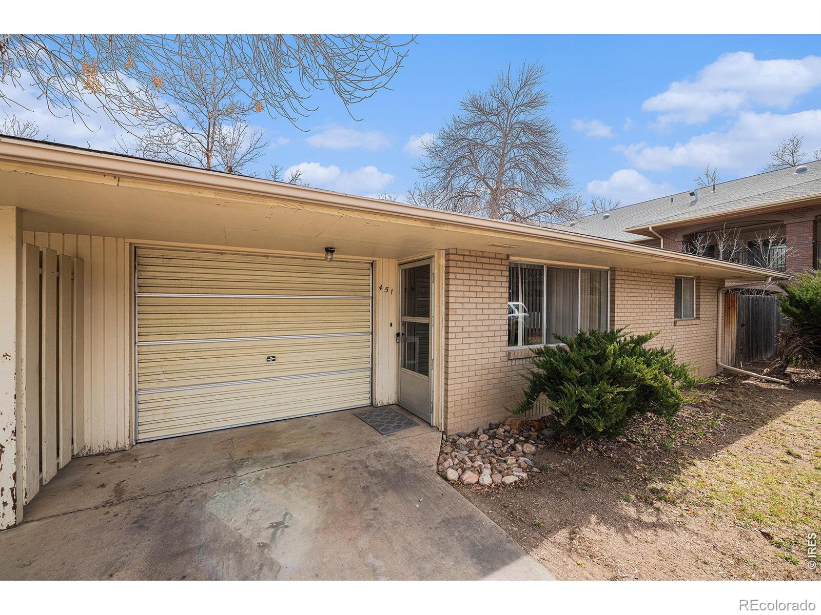 449-451 E Drake Road