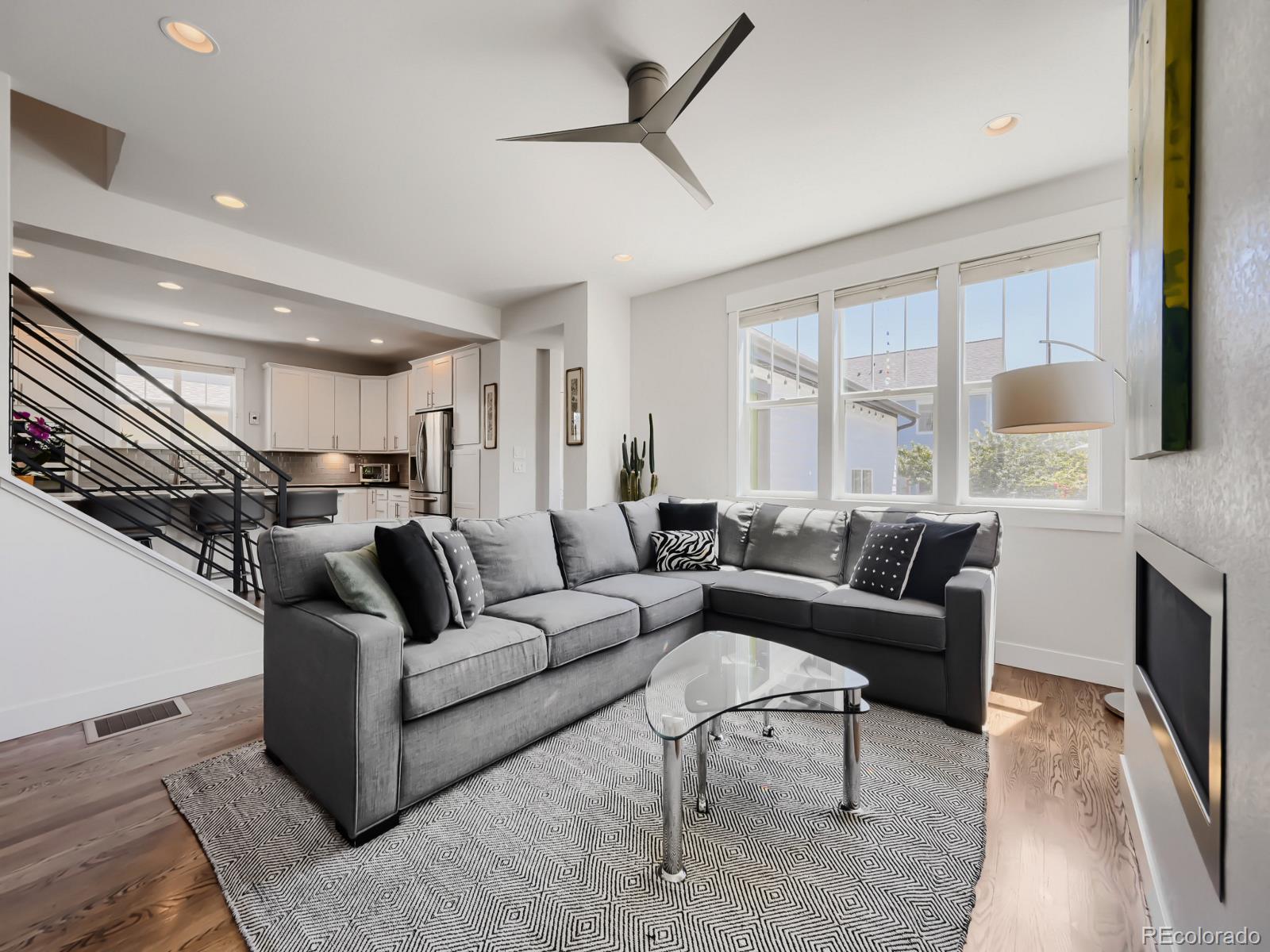 2902 Twin Lakes Circle