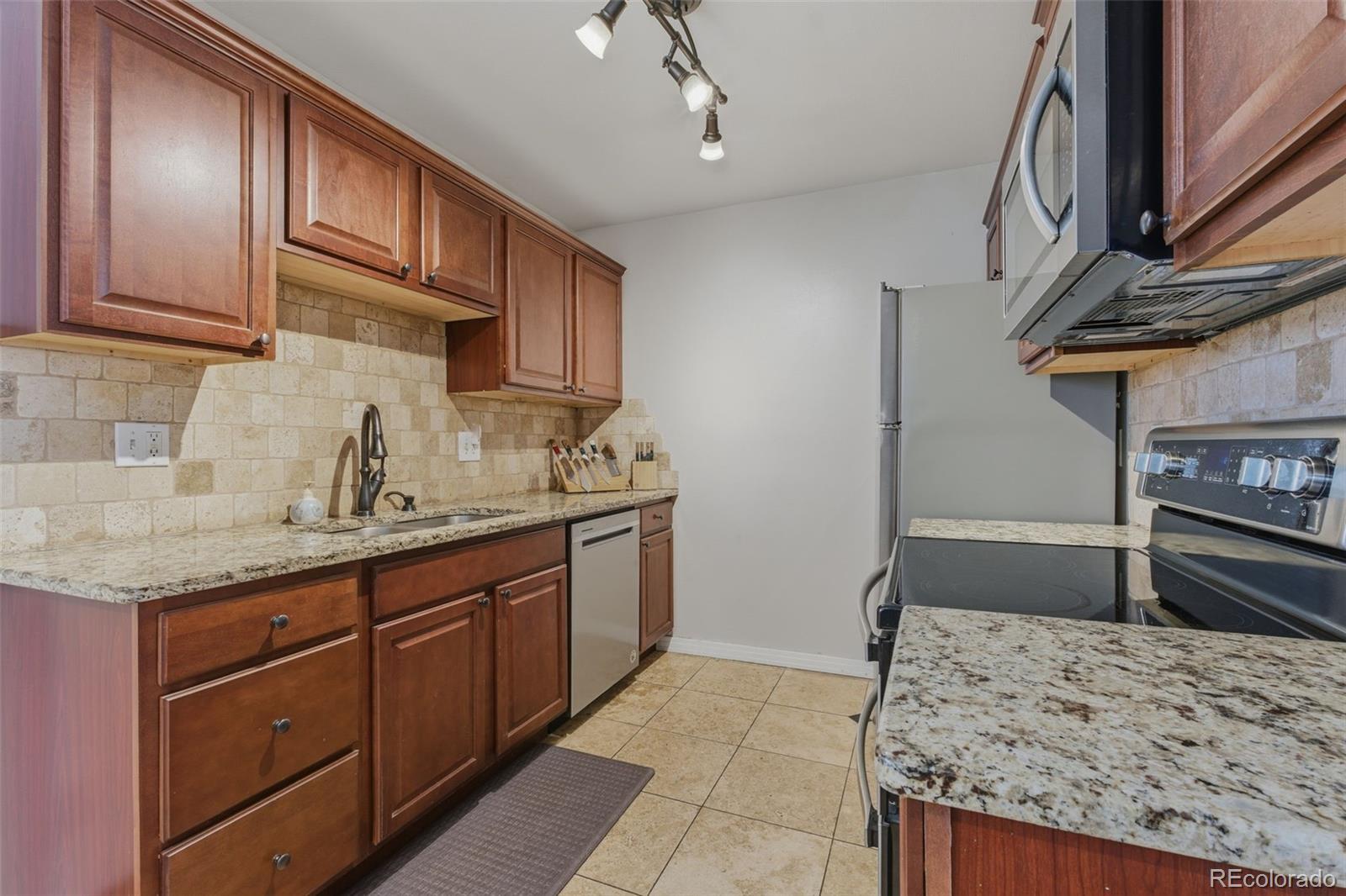 1474 S Pierson Street 65