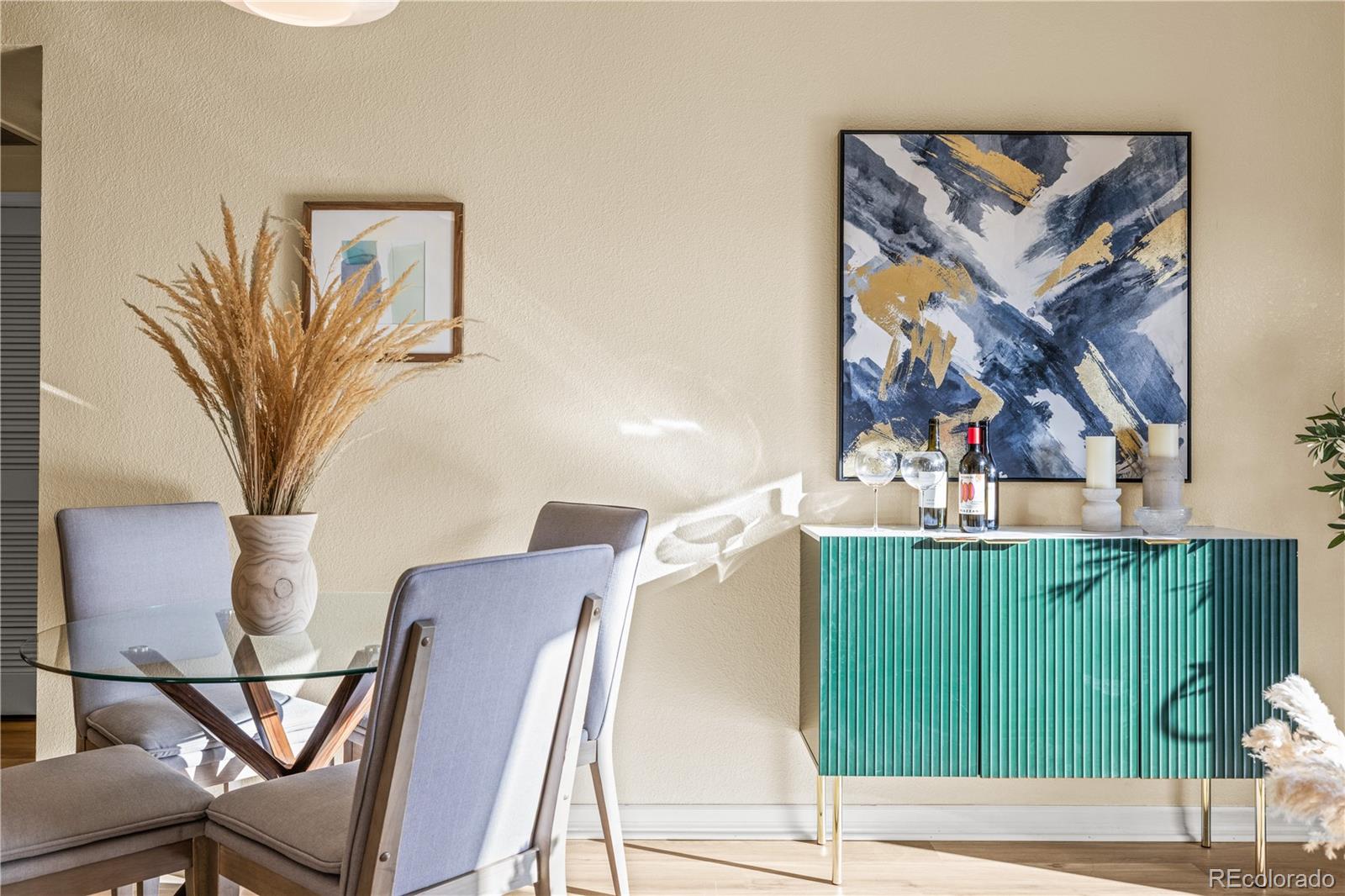 1623 Saint Paul Street 405