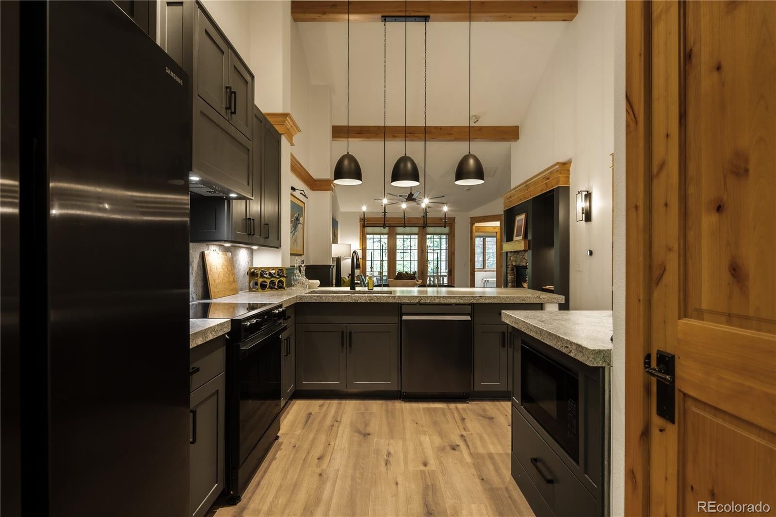 31276 Stone Canyon Road 76-205
