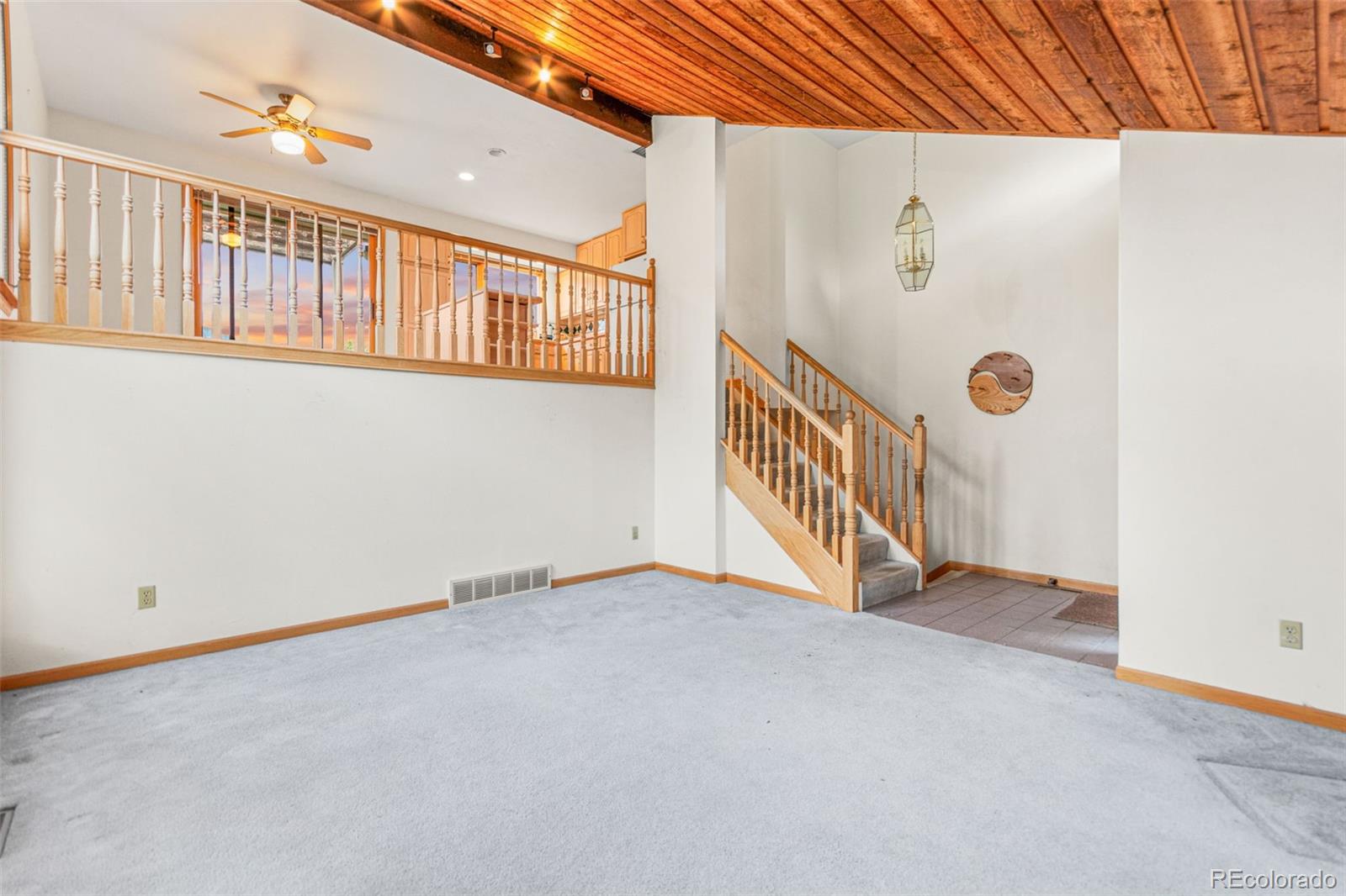 4814 W Moorhead Circle