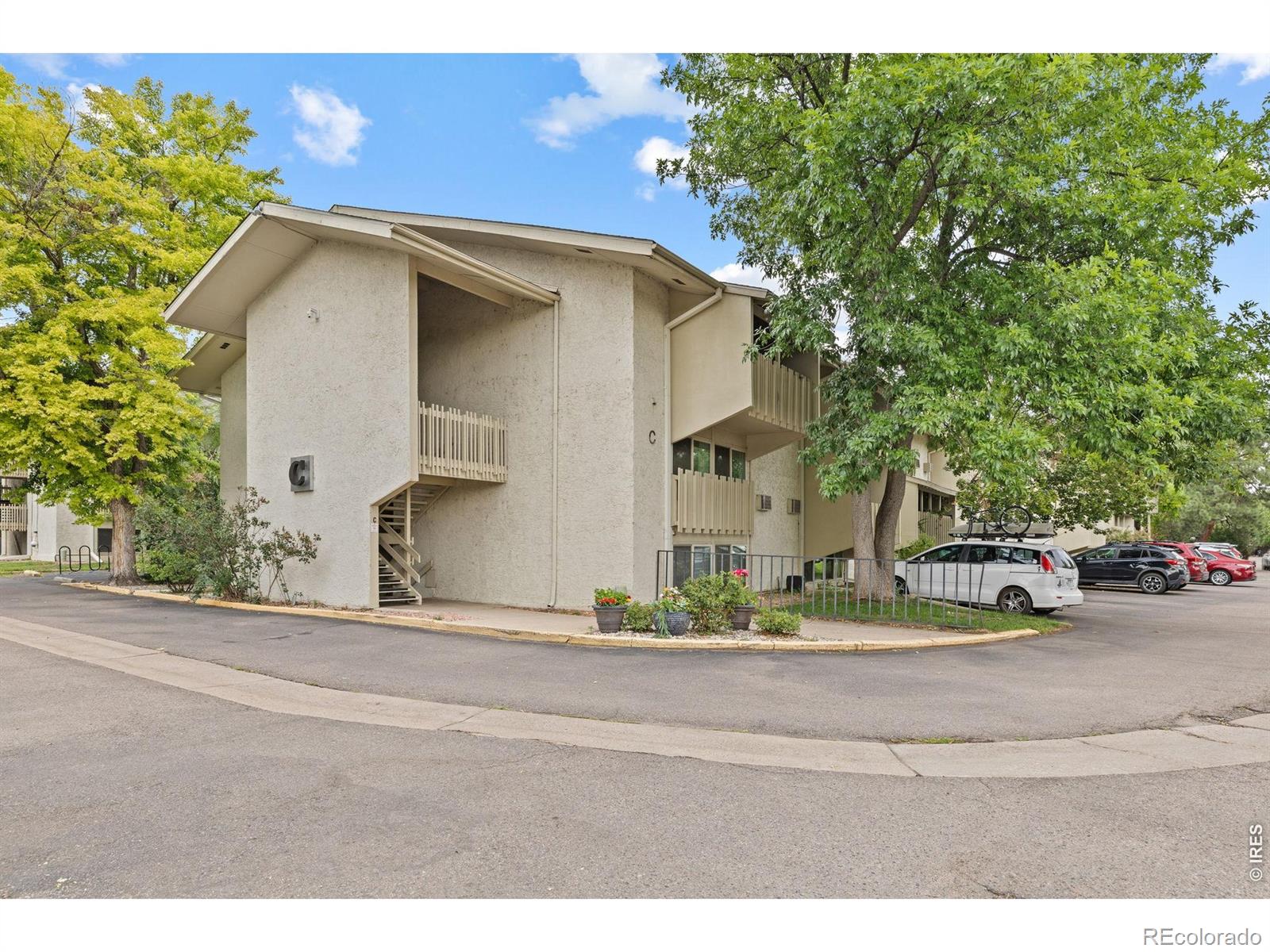 2707 Valmont Road #202C