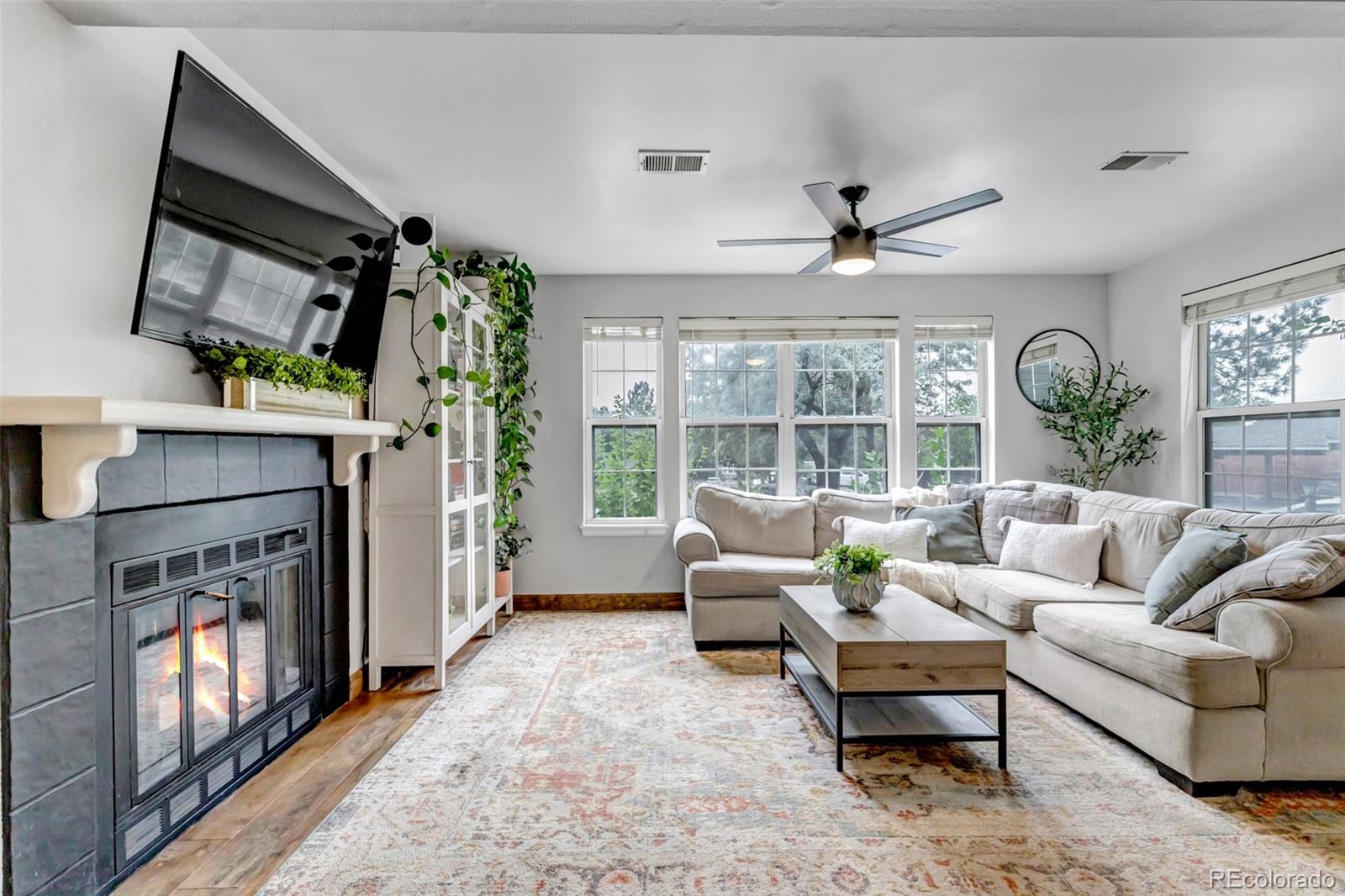 6711 S Ivy Way A2, Centennial, CO, 80112 3 6711 S Ivy Way A2