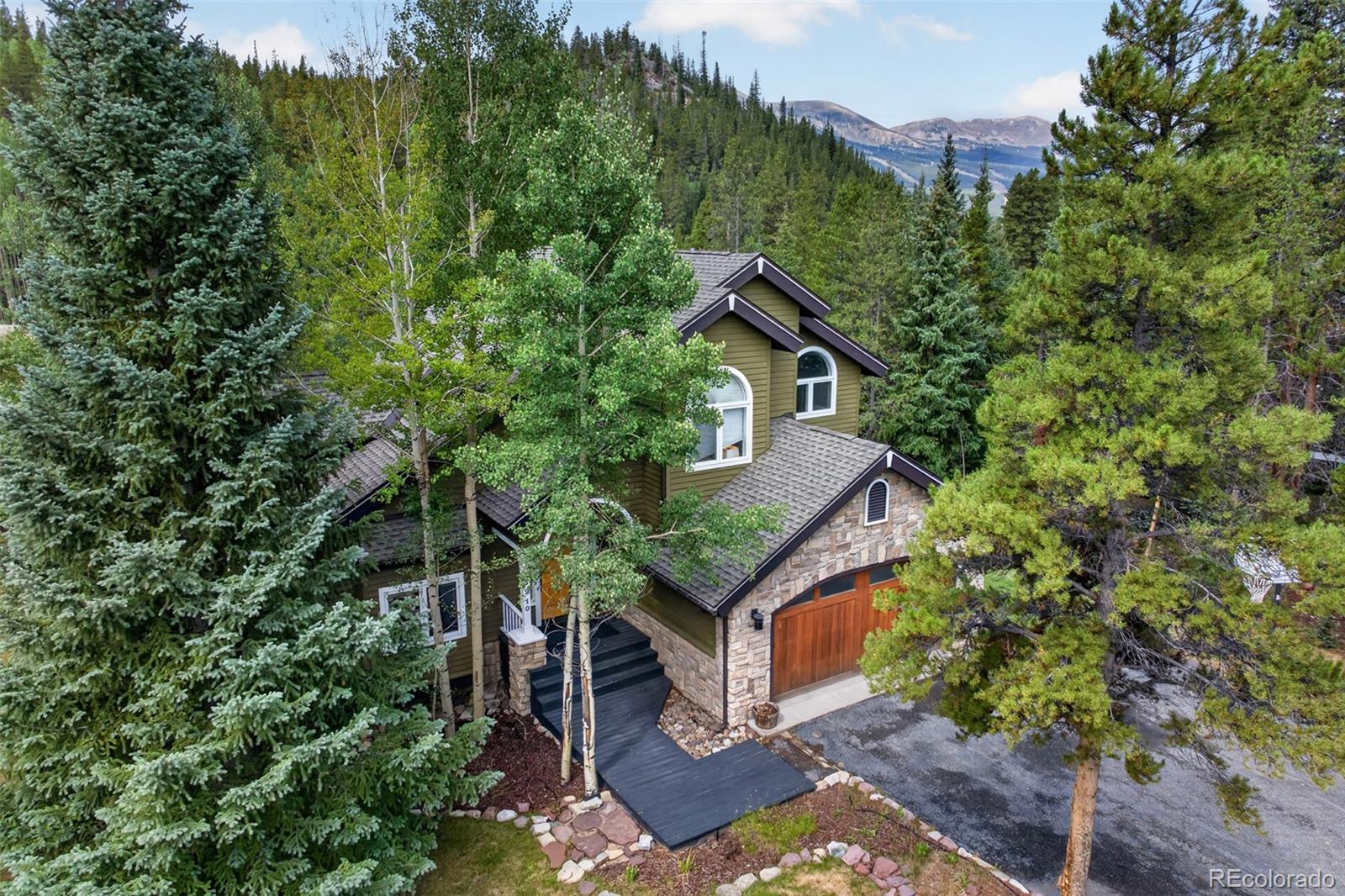 1210 Brooks Hill Drive