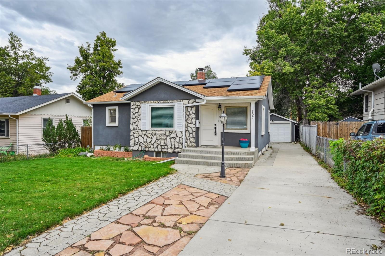 107 N Logan Avenue