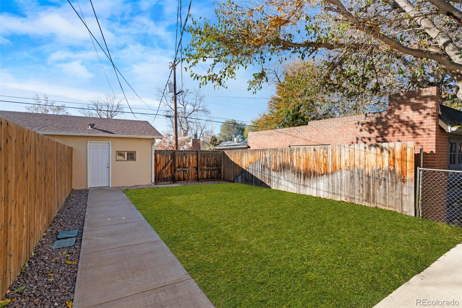 4333-4337 Ames Street