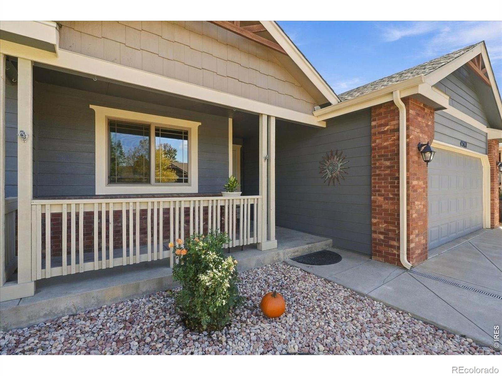 4562 Cole Drive