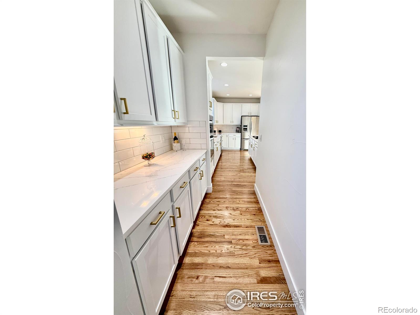 2822 Cascade Creek Drive