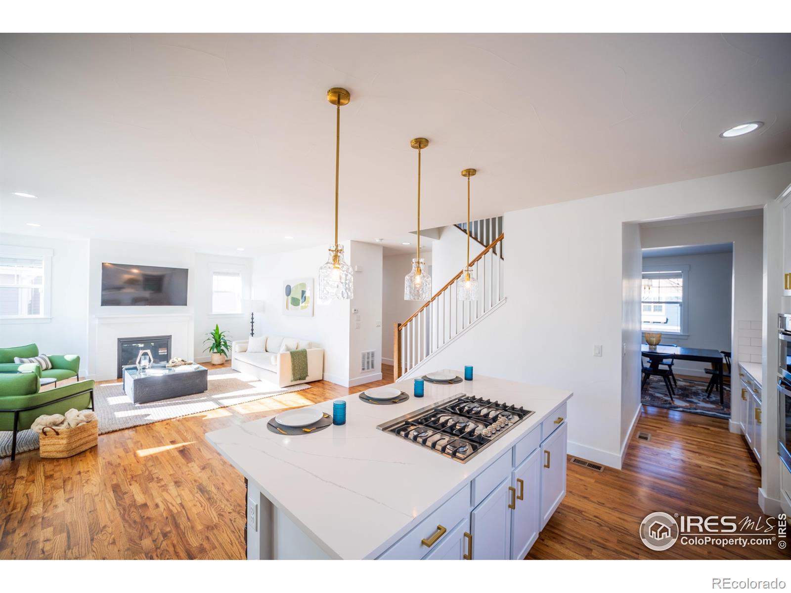 2822 Cascade Creek Drive