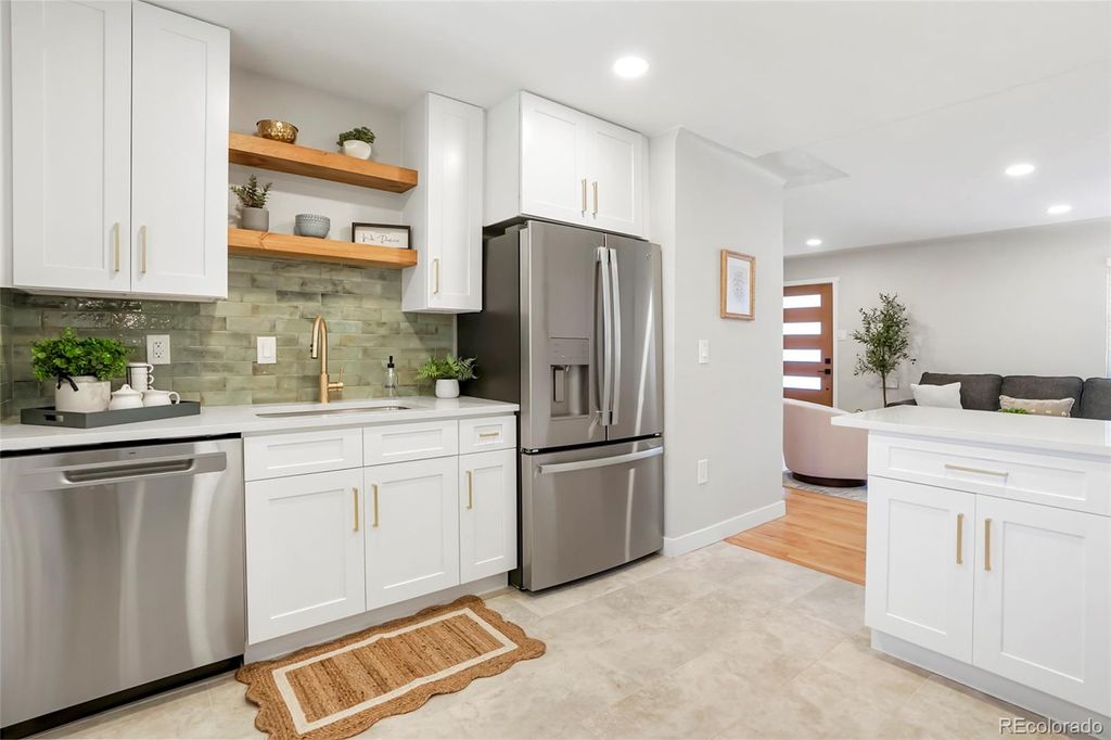 Photo of 3301 Bellaire Street, Denver, CO 80207 (MLS # 9058384)