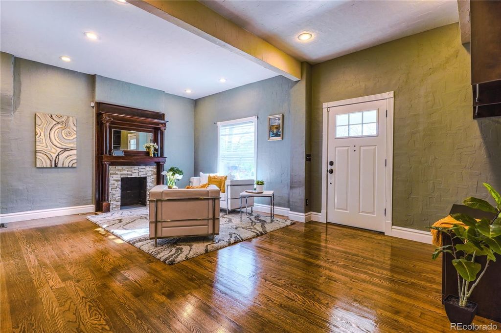Photo of 360 Inca Street, Denver, CO 80223 (MLS # 8519617)