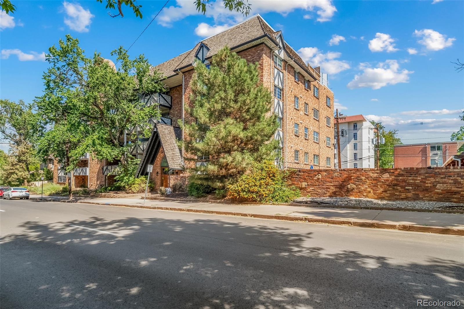 1350 Josephine Street 505