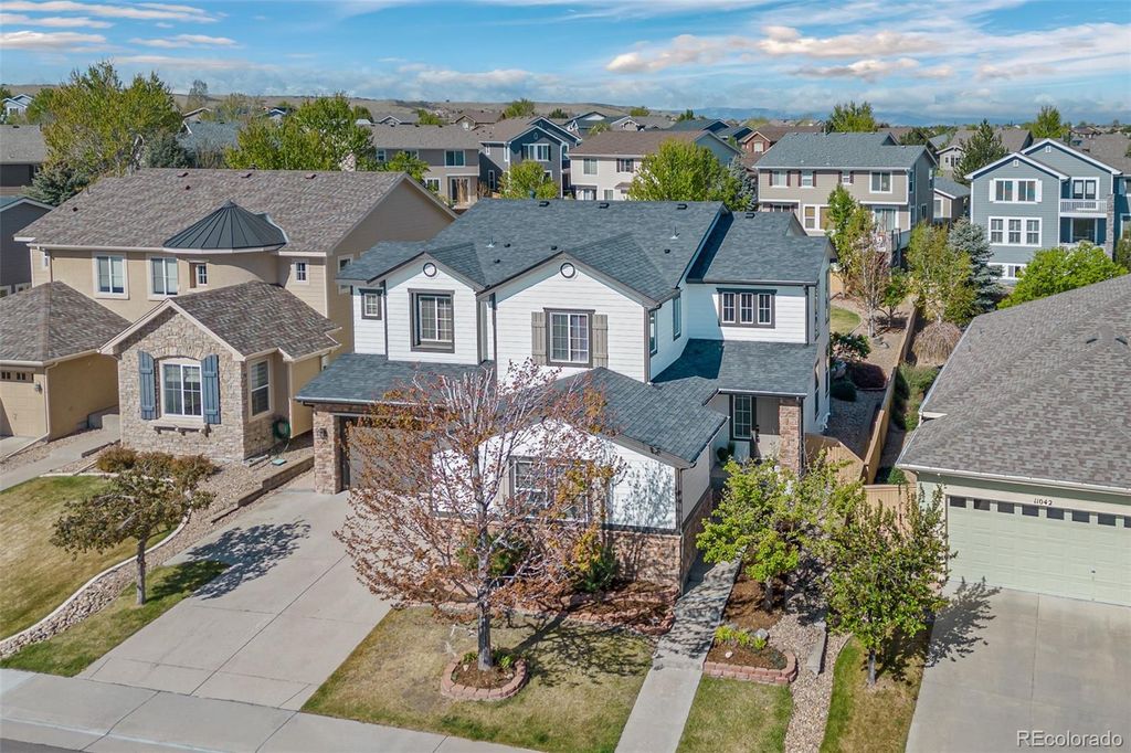 Photo of 11036 Glengate Circle, Highlands Ranch, CO 80130 (MLS # 1910435)