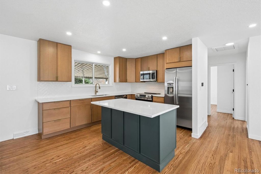 Photo of 1470 S Cody Street, Lakewood, CO 80232 (MLS # 1574405)