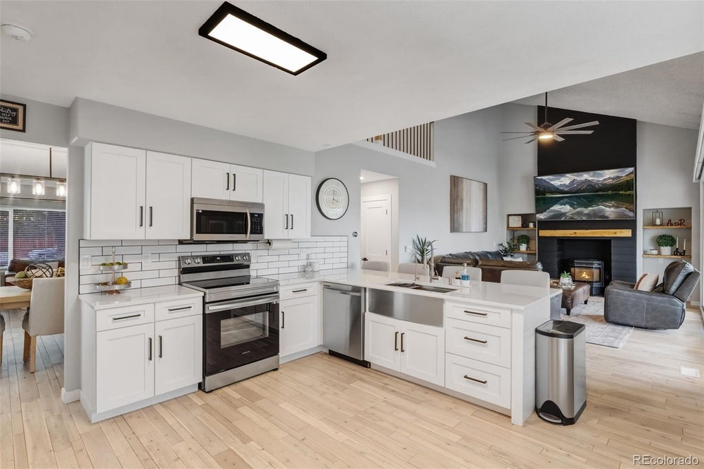 Photo of 6550 S Oak Court, Littleton, CO 80127 (MLS # 4000596)