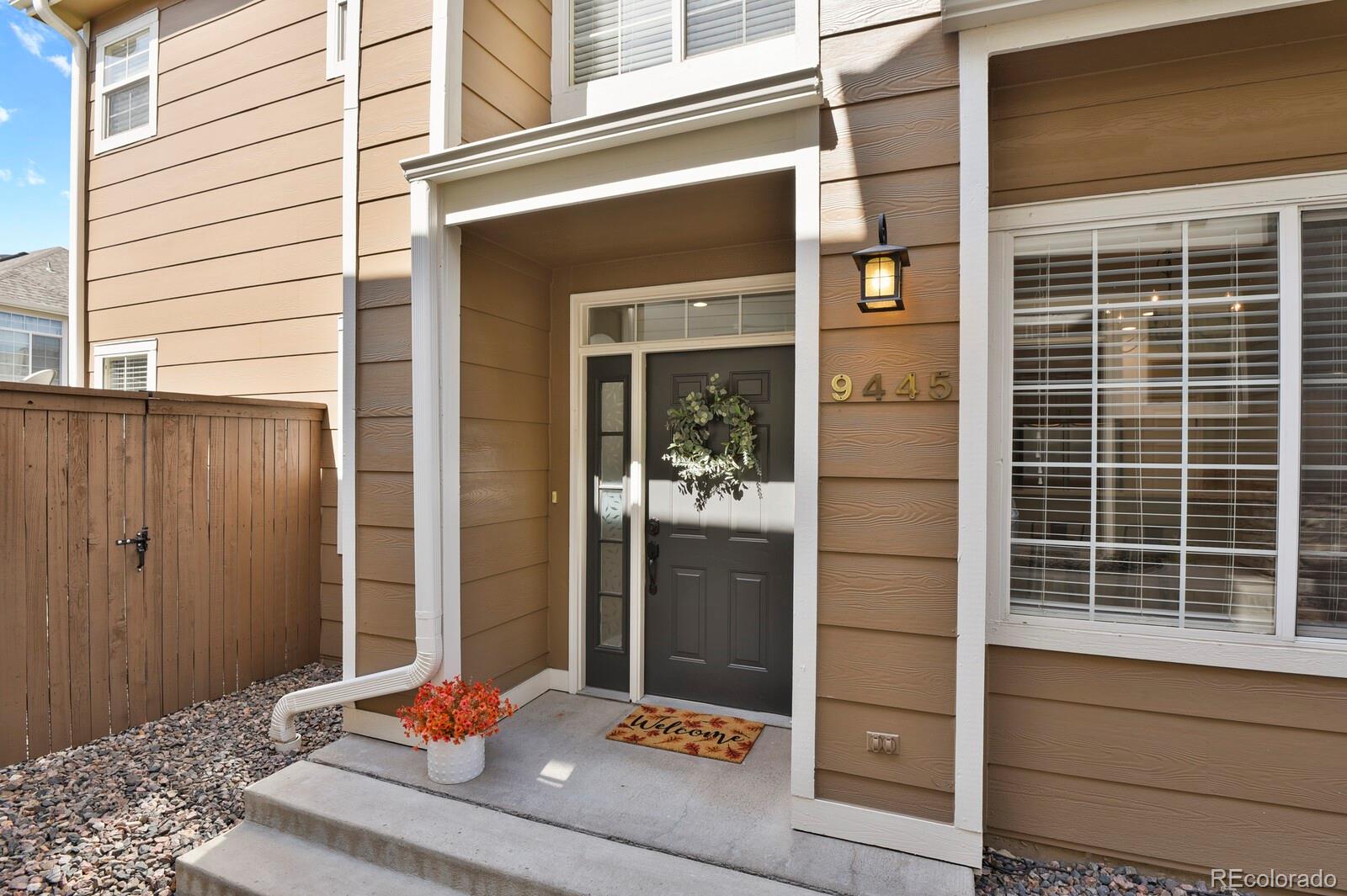 9445 Carlyle Park Place in Carlyle Park, Highlands Ranch CO