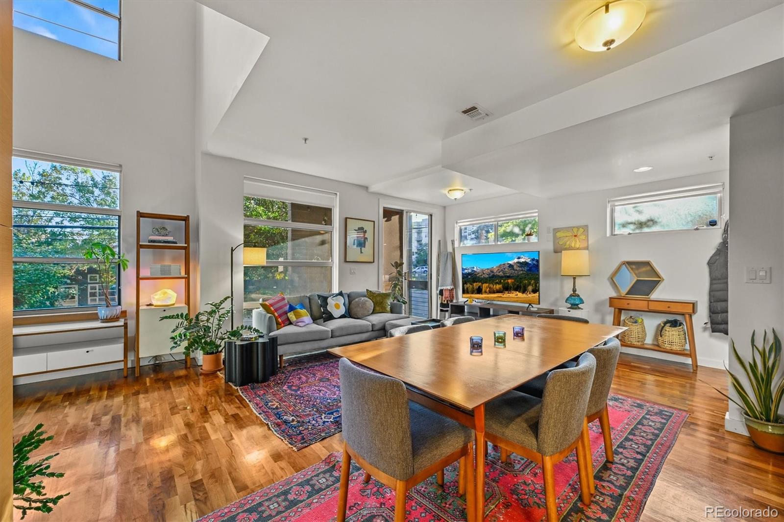 2900 Wyandot Street 101