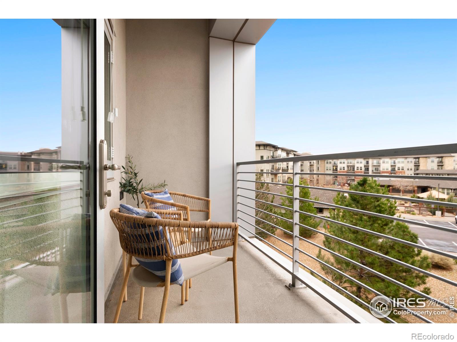 2958 Syracuse Street 306, Denver, CO, 80238 2 2958 Syracuse Street 306