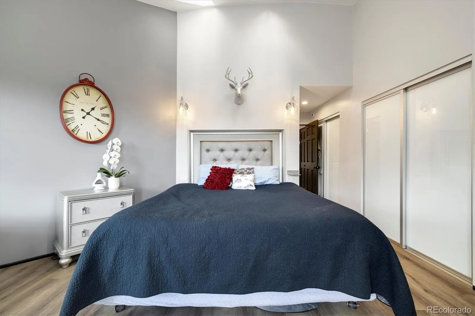 Golden, Colorado 80403, United States, 5 Bedrooms Bedrooms, ,3 BathroomsBathrooms,Residential,Active,171009