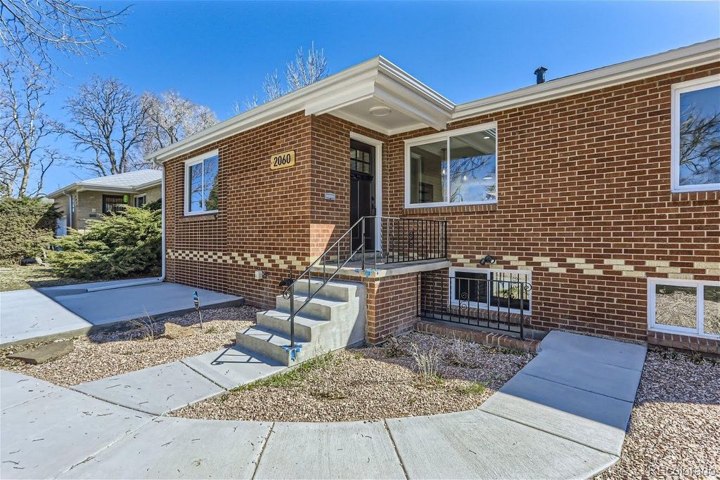 Photo of 2060 Newland Street, Edgewater, CO 80214 (MLS # 6450325)