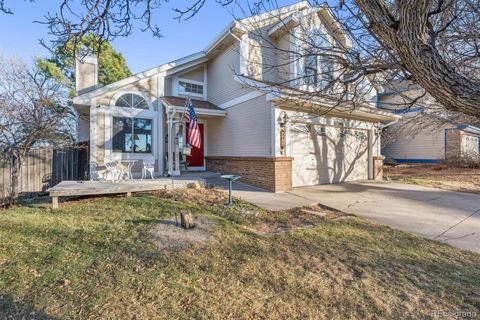 Photo of 7752 Halleys Drive, Littleton, CO 80125 (MLS # 5286899)