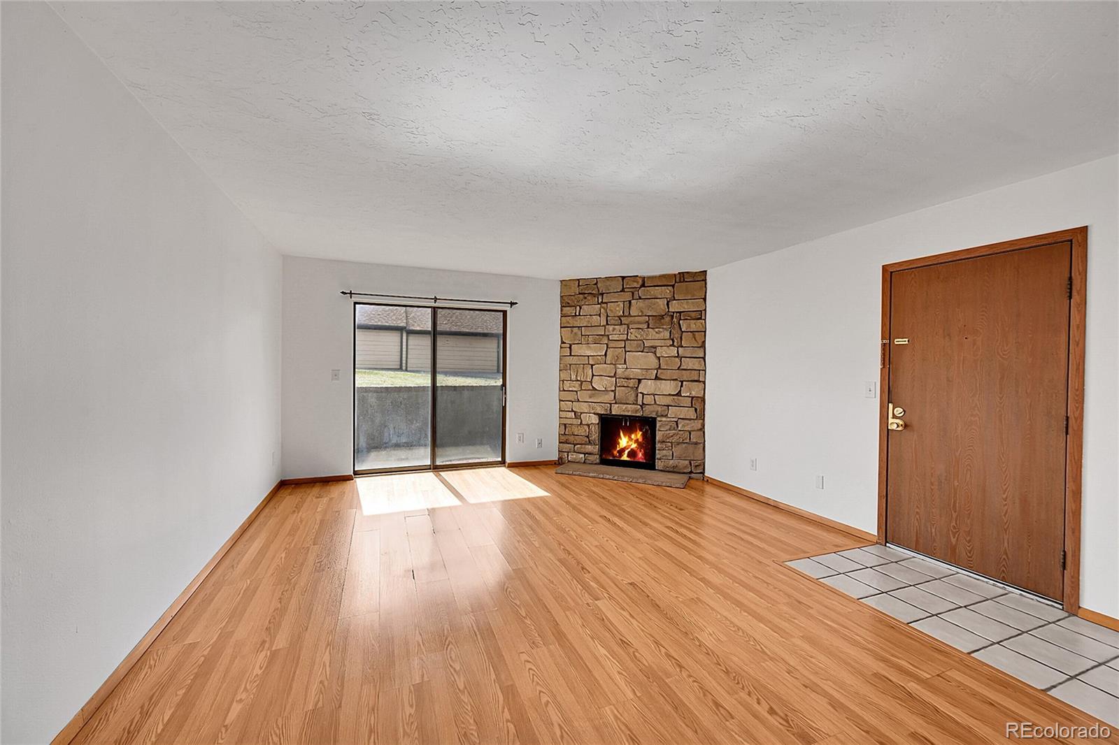 420 Zang Street 108, Lakewood, CO, 80228 4 420 Zang Street 108