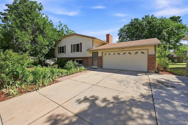 4640 S EVERETT ST, LITTLETON, CO 80123 - Image 752feefdbff9d1ca9359675be23c29b4/947565783
