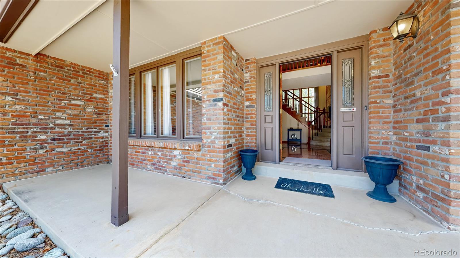 2462 Country Club Loop