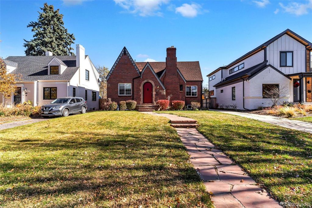 Photo of 2870 Forest Street, Denver, CO 80207 (MLS # 5786372)