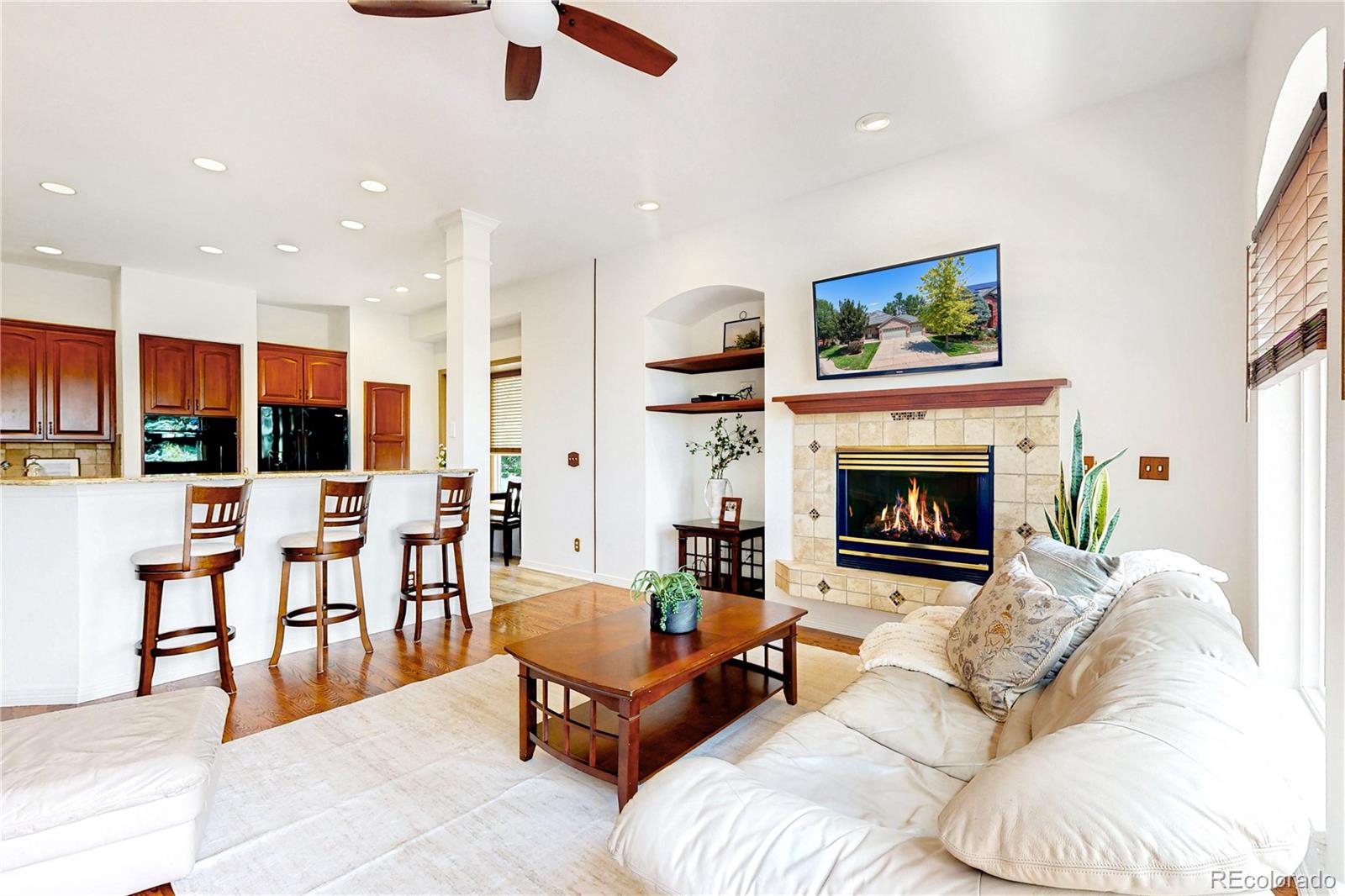 3143 W 109th Place