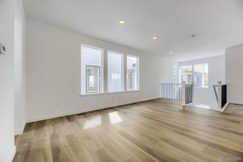 Photo of 16775 E Kettle Avenue, Centennial, CO 80016 (MLS # 5786598)