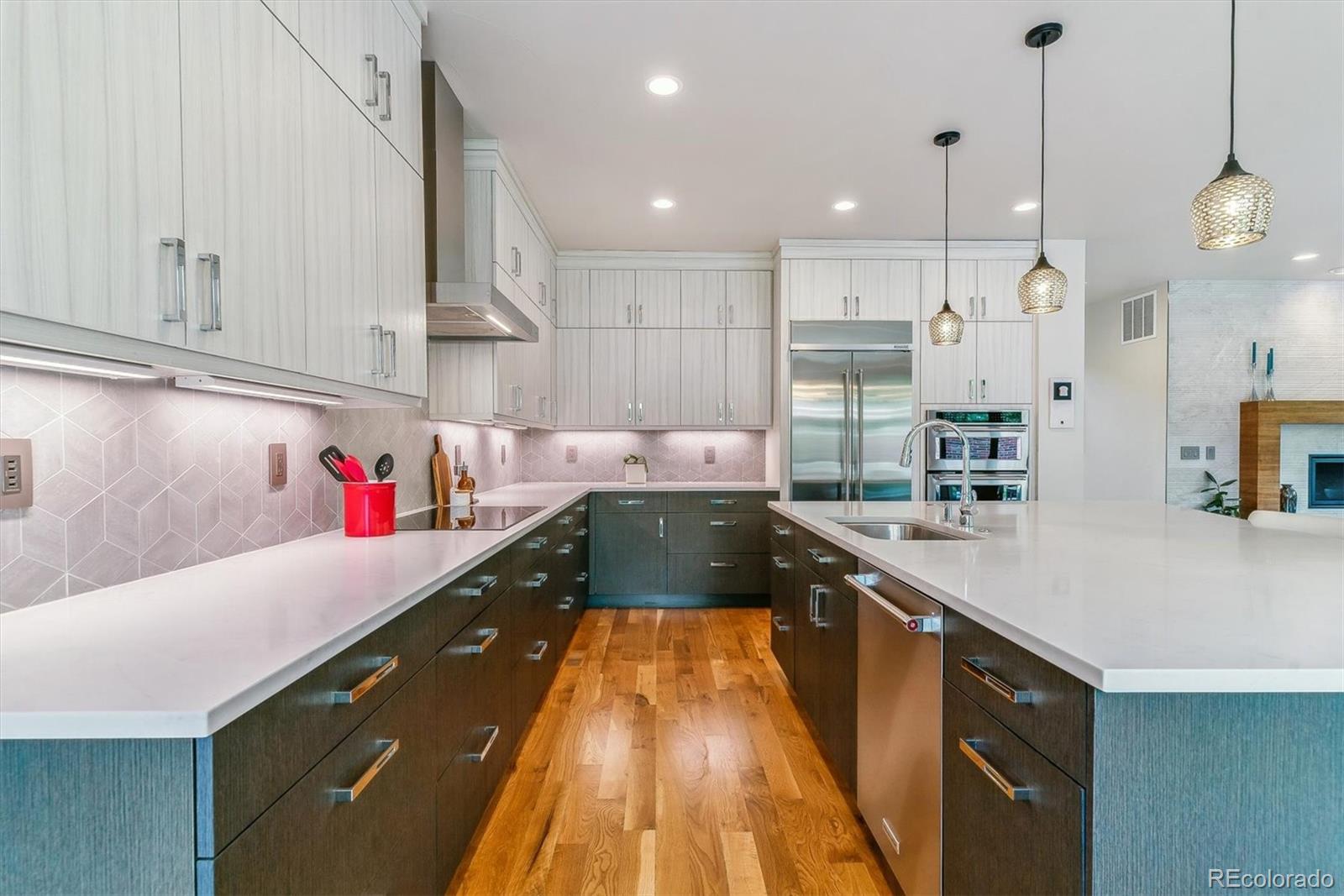 4274 E Dickenson Place, Denver, CO, 80222 1 4274 E Dickenson Place