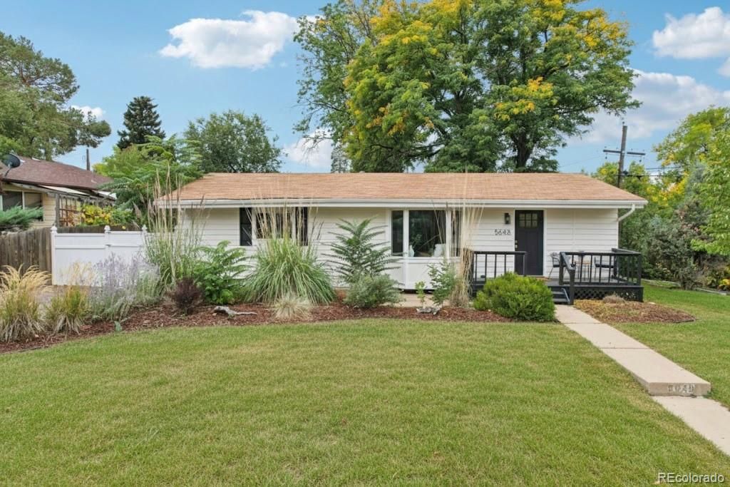 Photo of 5648 E Greenwood Place, Denver, CO 80222 (MLS # 2485358)