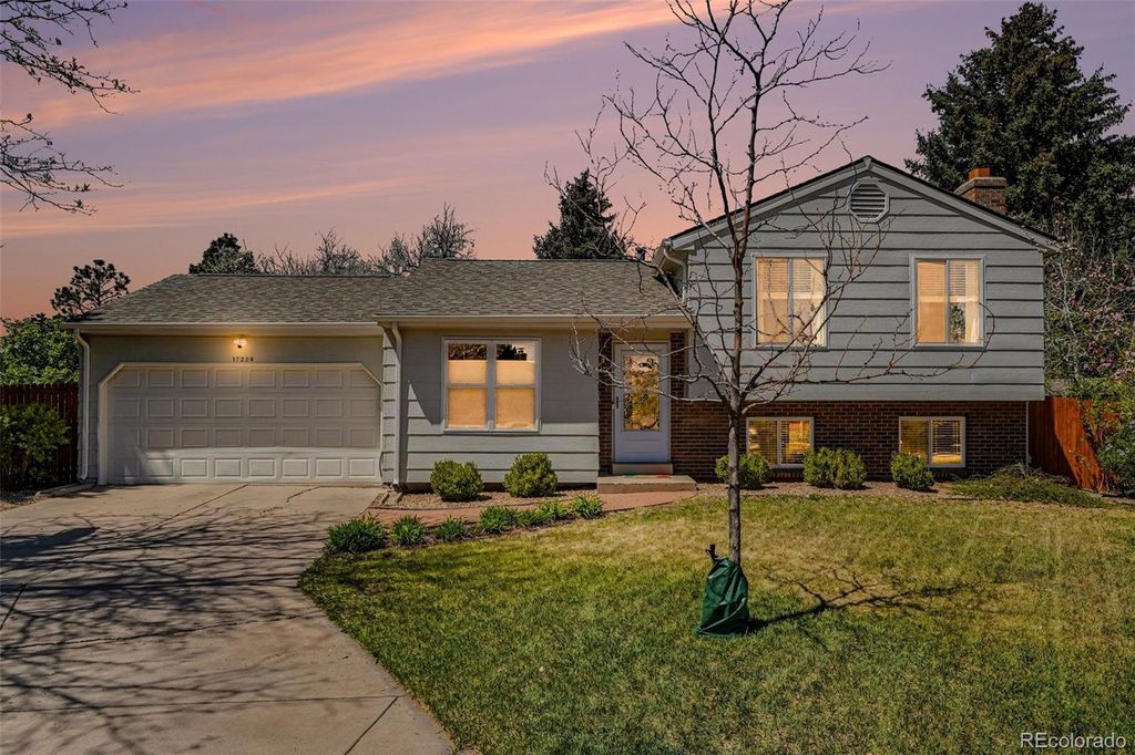Photo of 17229 E Progress Avenue, Centennial, CO 80015 (MLS # 3099230)