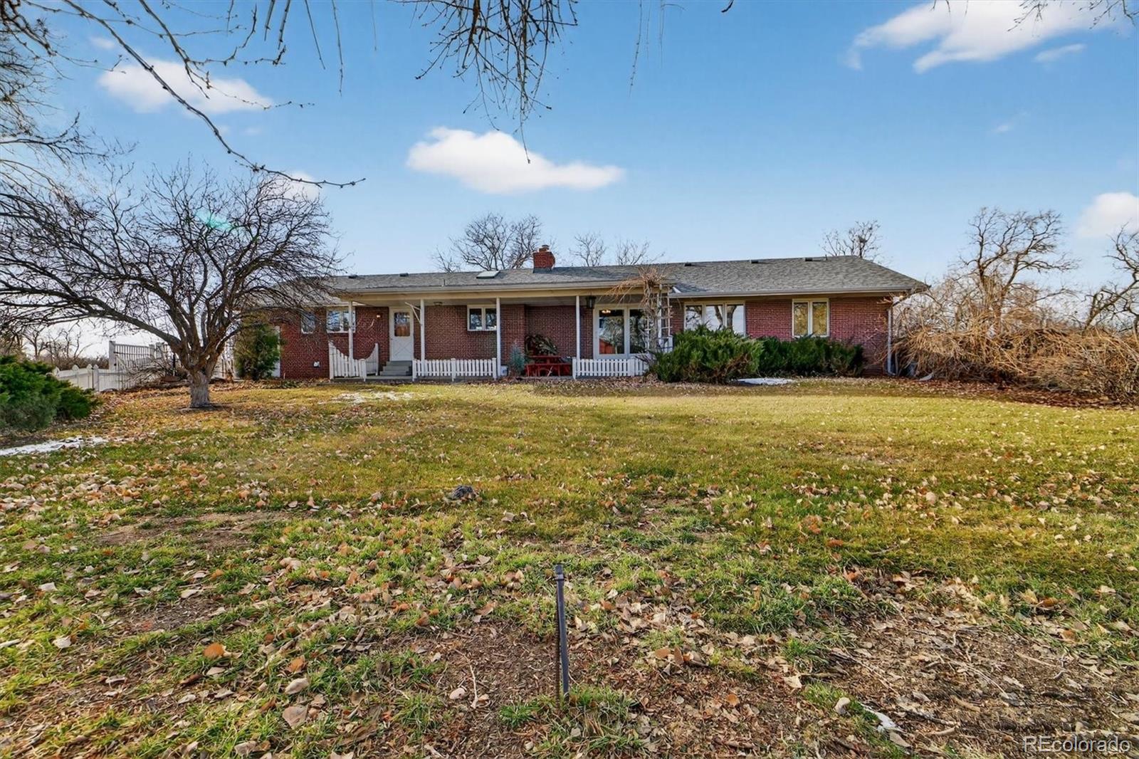 14380 Meadowlark Lane