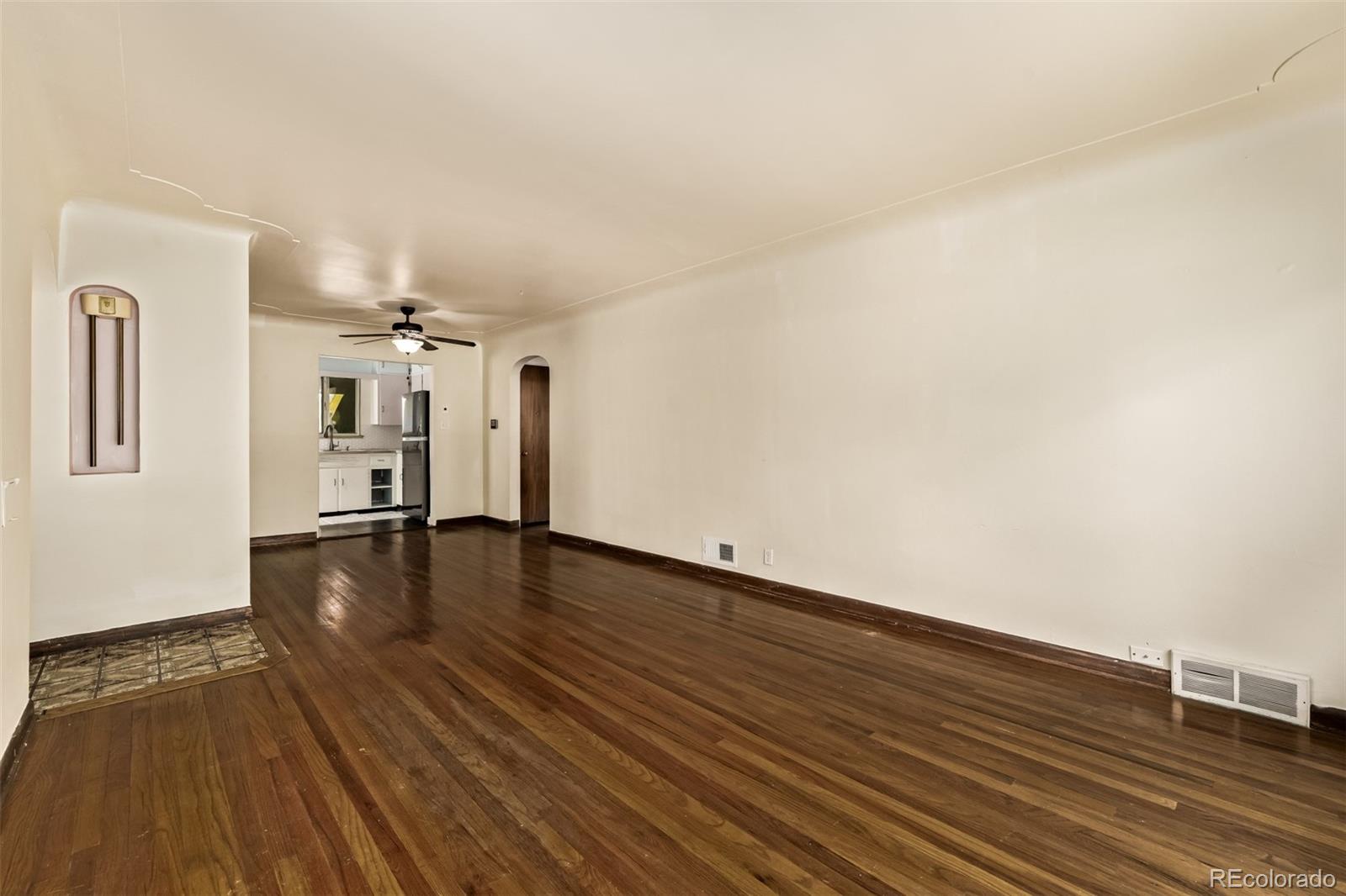 524 Yates Street